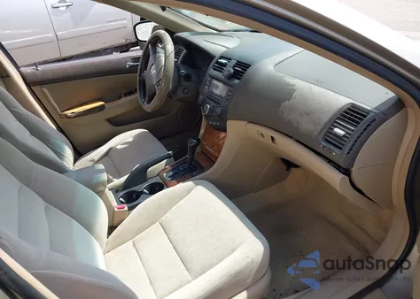 2003 Honda Accord 2.4 Ex z USA, uszkodzony, nr VIN 1HGCM56613A039075